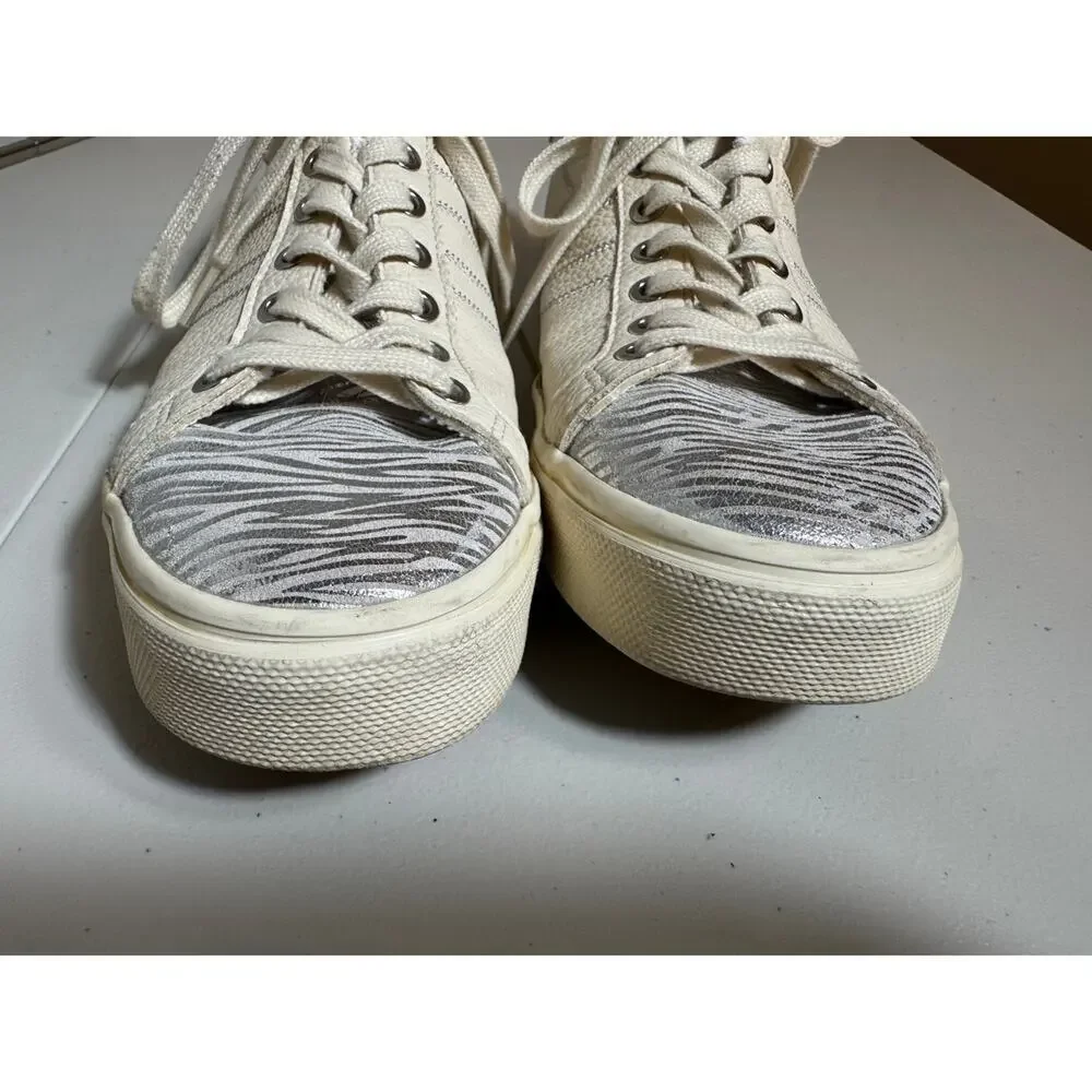 Gola sneakers Orchid II Zebra creamy white & silver leather animal print  Sz 9